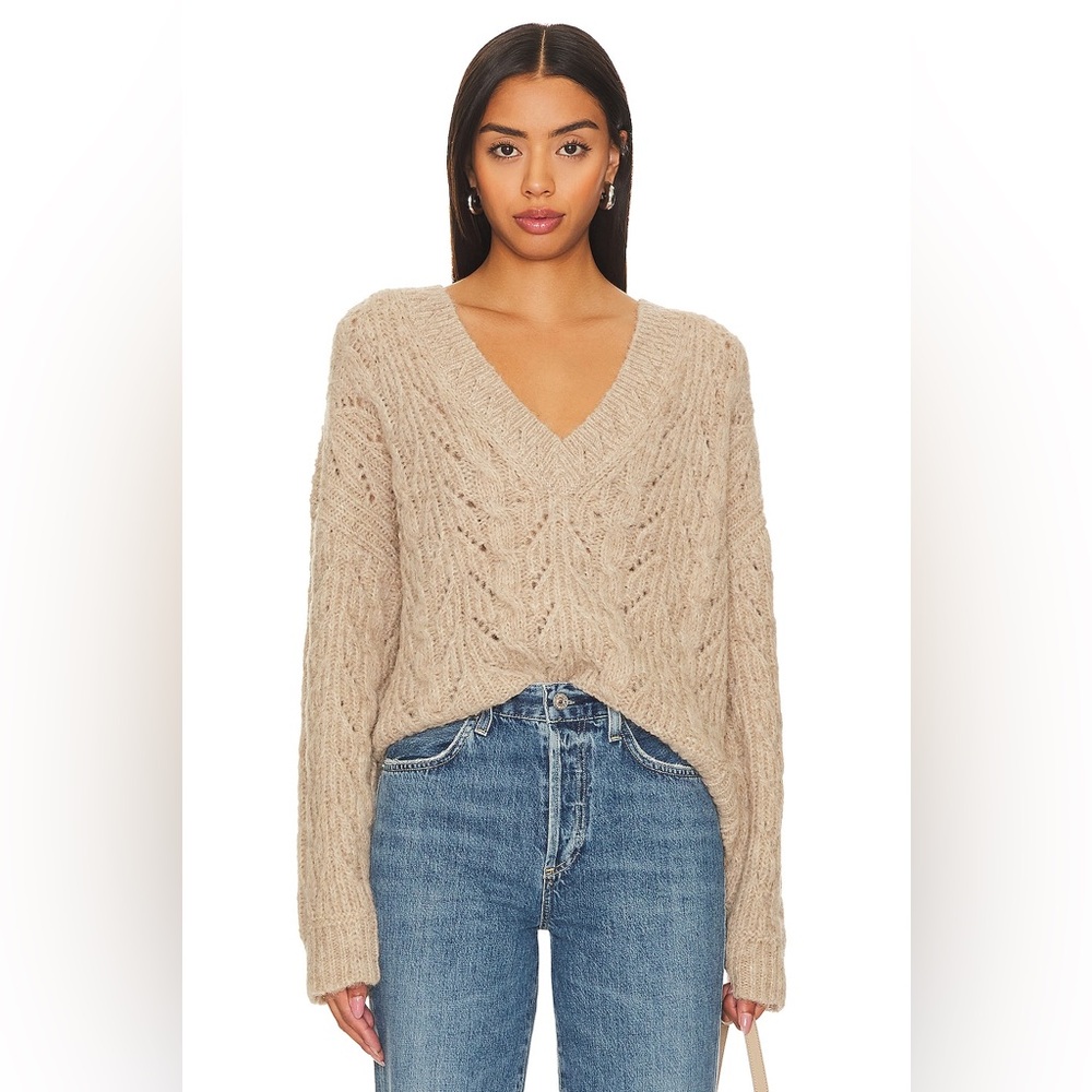 Velvet by Graham & Spencer‎ Alpaca Blend V-Neck Sweater – Beige – Size M